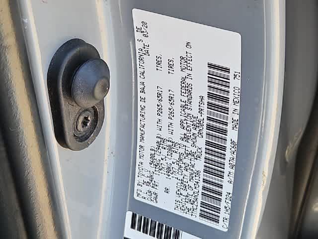 Used 2020 Toyota Tacoma TRD Sport w/ Technology Package AWD/4WD image 29