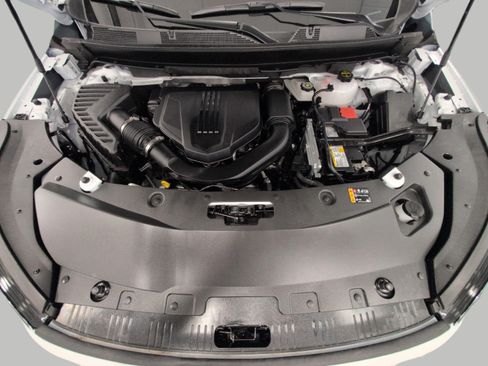 Used 2026 Buick Enclave Preferred w/ Power Package AWD/4WD image 8