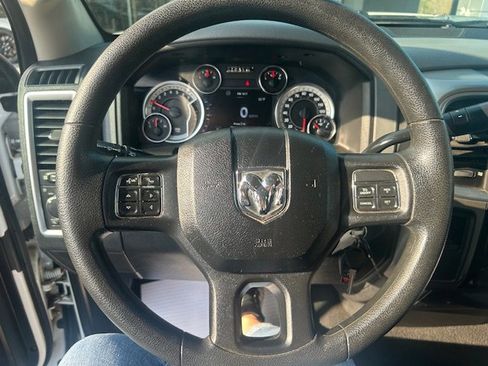 Used 2013 RAM 1500 Classic SLT w/ Premium Display Pkg image 16