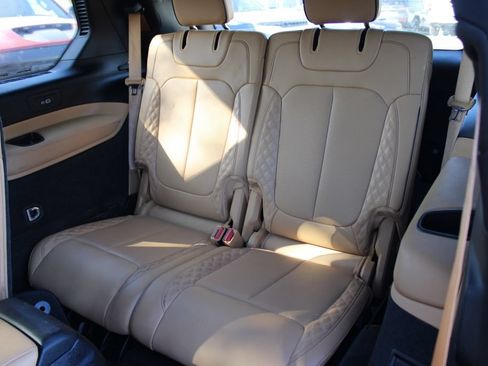 Used 2021 Jeep Grand Cherokee L Summit w/ Advanced Protech Group IV AWD/4WD image 18