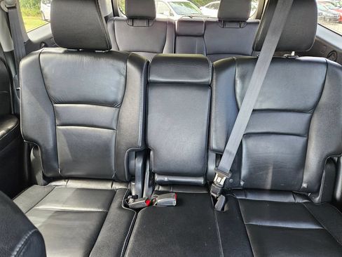 Used 2017 Honda Pilot Touring image 19
