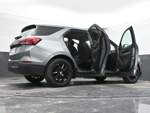 Used 2024 Chevrolet Equinox LT image 73
