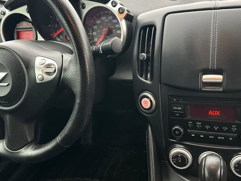 Used 2016 Nissan 370Z Coupe image 14