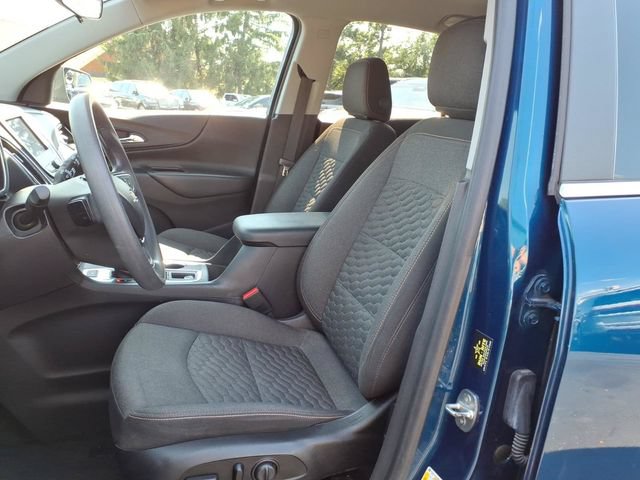 Used 2021 Chevrolet Equinox LT AWD/4WD image 12