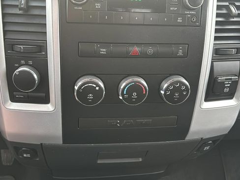 Used 2011 RAM 2500 SLT w/ Popular Equipment Group image 15