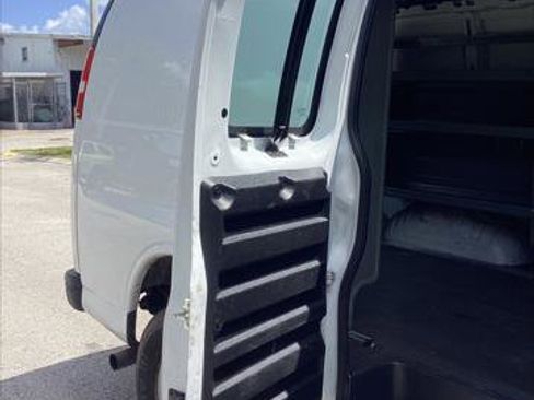 Used 2020 Chevrolet Express 2500 w/ Driver Convenience Package image 29