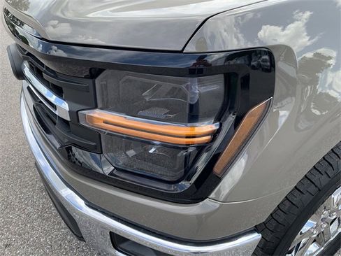 Used 2025 Ford F150 XLT w/ Equipment Group 301A Standard image 9