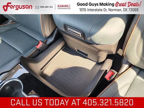 New 2026 GMC Yukon AT4 w/ AT4 Premium Package AWD/4WD image 36