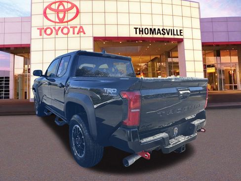 Used 2024 Toyota Tacoma image 7