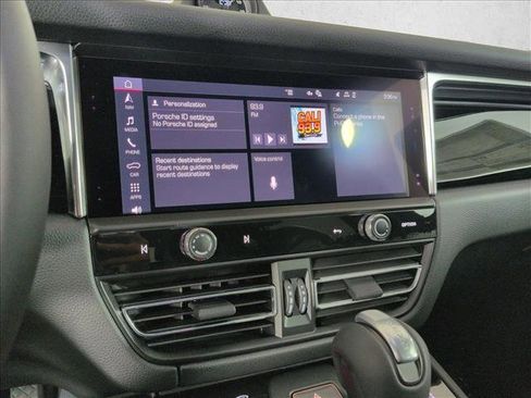 New 2026 Porsche Macan S image 12