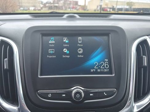 Used 2018 Chevrolet Equinox LT image 13