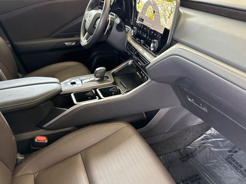 Certified 2025 Lexus TX 350 AWD image 18