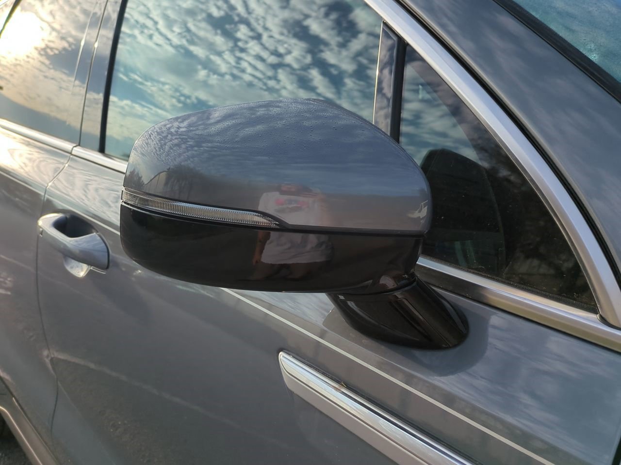 Certified 2025 Kia Sorento S w/ Panoramic Sunroof Package FWD image 11
