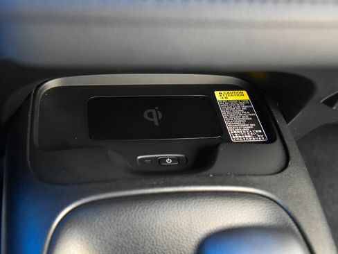 Used 2024 Toyota Corolla SE w/ SE Package image 26