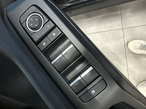 Certified 2026 Toyota RAV4 AWD image 31