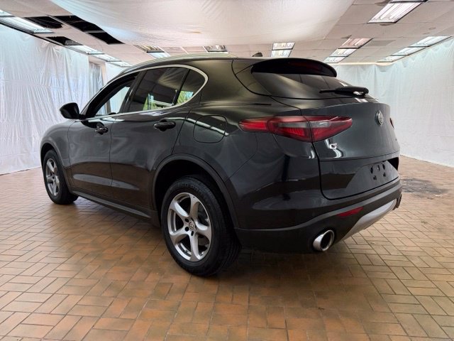 Used 2021 Alfa Romeo Stelvio Sprint w/ Cold Weather Package AWD/4WD image 5