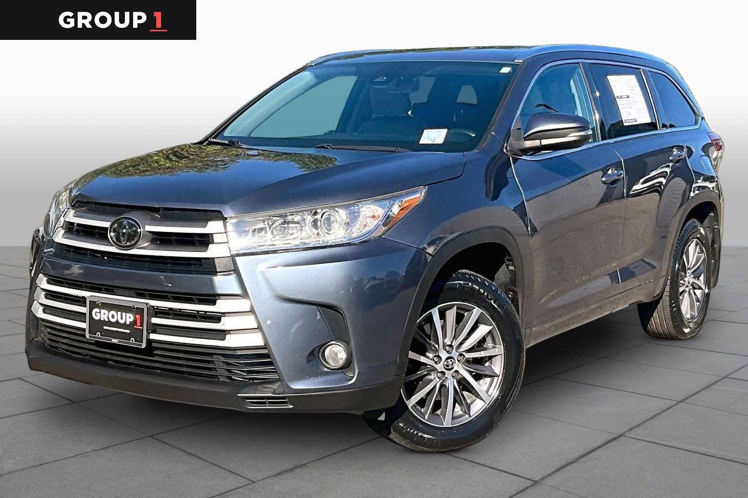 Used 2018 Toyota Highlander XLE AWD/4WD image 1