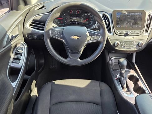 Used 2024 Chevrolet Malibu LT FWD image 7