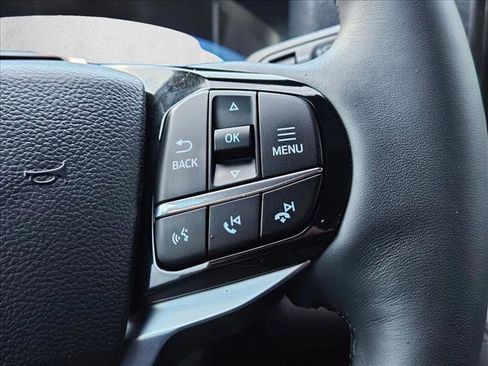 New 2026 Ford Explorer Platinum image 17