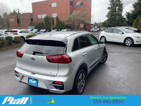 Used 2020 Kia Niro EX Premium image 10