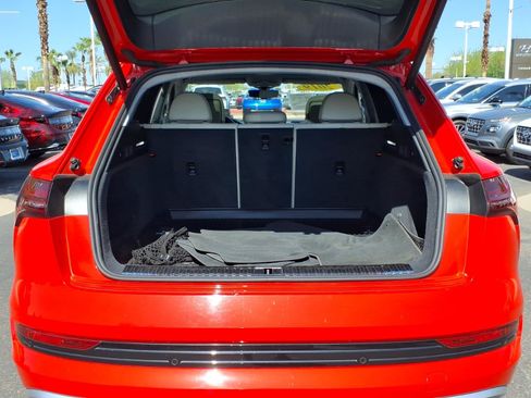 Used 2019 Audi e-tron Prestige AWD/4WD image 11
