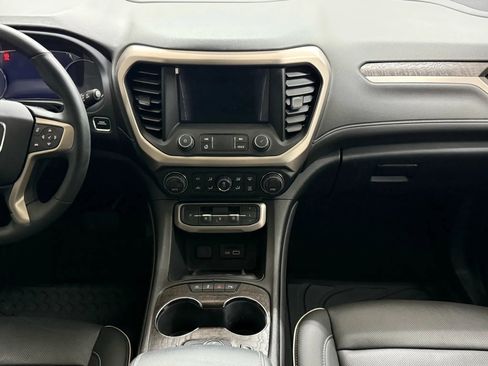 Used 2023 GMC Acadia Denali w/ Denali Ultimate Package image 33