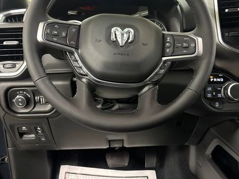 New 2026 RAM 1500 Big Horn AWD/4WD image 11
