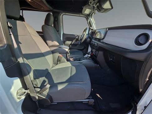 Used 2024 Jeep Wrangler Sport S image 19
