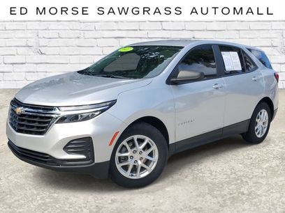 Used 2022 Chevrolet Equinox LS w/ LS Convenience Package