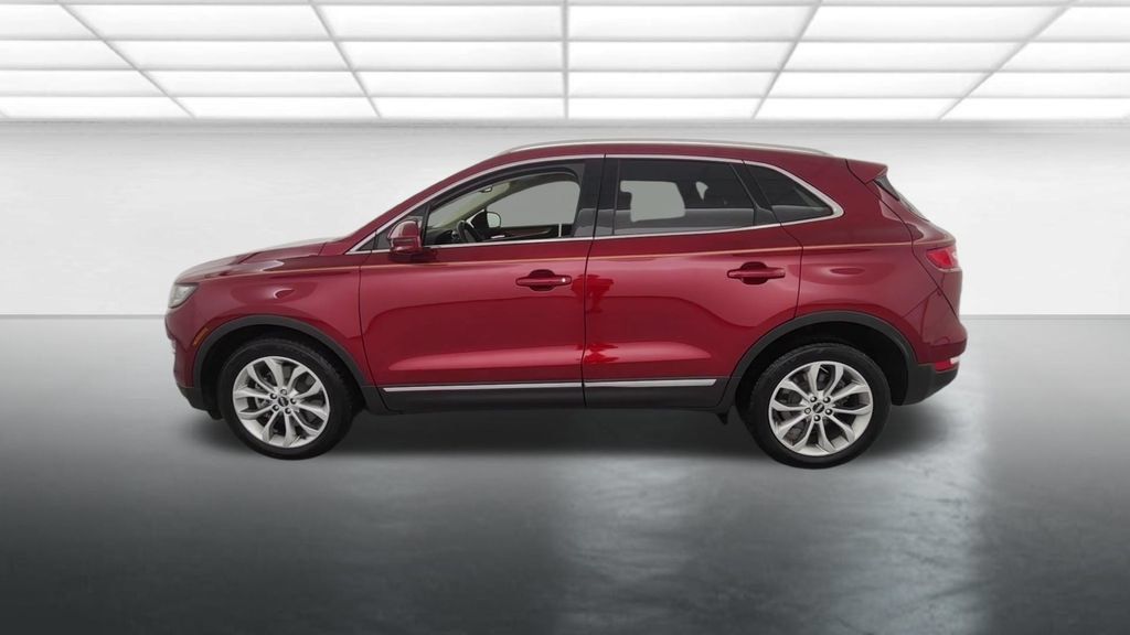 Used 2019 Lincoln MKC Select w/ Select Plus Package AWD/4WD image 4