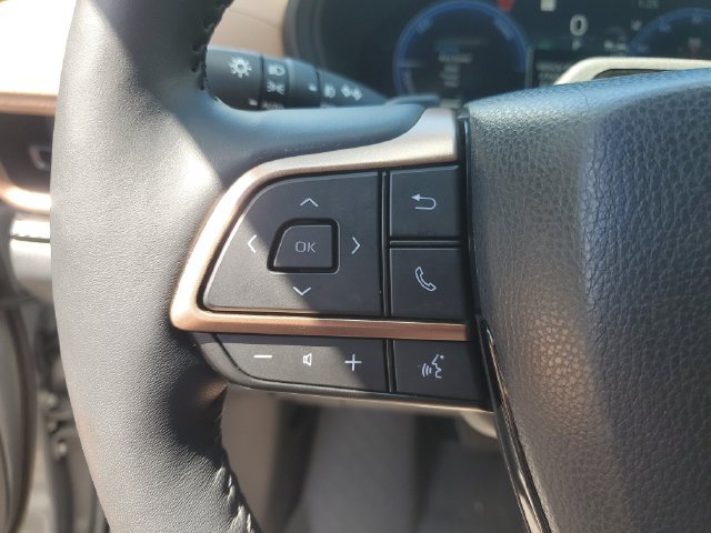 Used 2026 Toyota Grand Highlander AWD Hybrid image 16