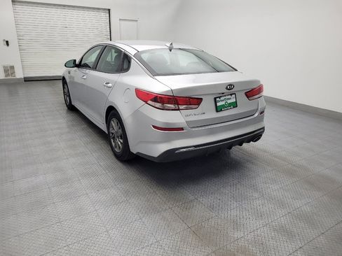 Used 2019 Kia Optima LX image 5