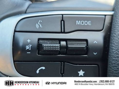 Used 2025 Kia Sportage EX w/ Premium Package FWD image 24