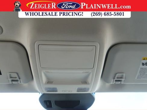 Used 2021 Ford Escape SE image 28