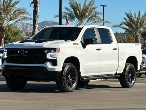 Used 2024 Chevrolet Silverado 1500 LT Trail Boss w/ Protection Package image 8