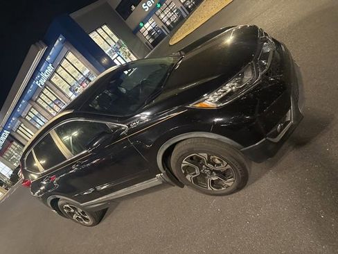 Used 2019 Honda CR-V Touring image 11