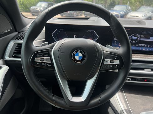 Used 2024 BMW X5 xDrive40i w/ Premium Package AWD/4WD image 18