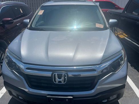 Used 2019 Honda Ridgeline RTL-T image 2