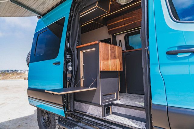 Used 2024 Mercedes-Benz Sprinter 2500 image 71