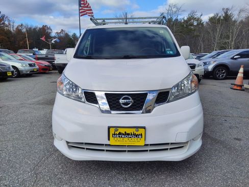 Used 2020 Nissan NV200 SV w/ Back Door Glass Package image 3