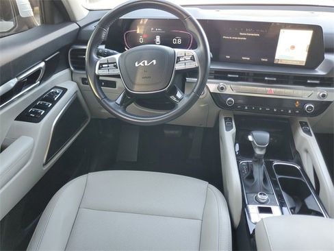 Used 2023 Kia Telluride S w/ S Sunroof Package image 15