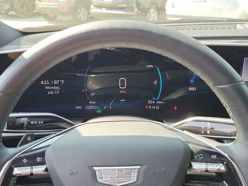 Used 2024 Cadillac Lyriq Luxury w/ LPO, Floor Liner Package RWD image 28