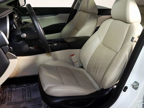 Used 2019 Nissan Maxima 3.5 SL image 4