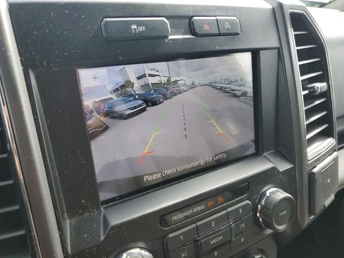 Used 2020 Ford F150 XLT image 28