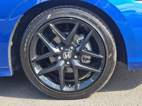 Used 2024 Honda Civic Sport image 8