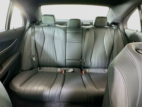 Used 2021 Mercedes-Benz E 350 Sedan image 29