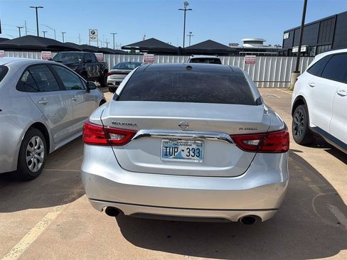 Used 2017 Nissan Maxima Platinum FWD image 11