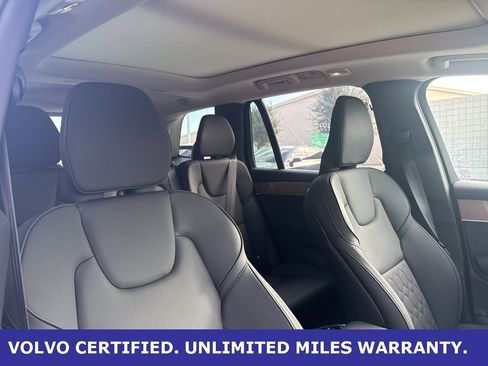 Certified 2025 Volvo XC90 B6 Plus image 13