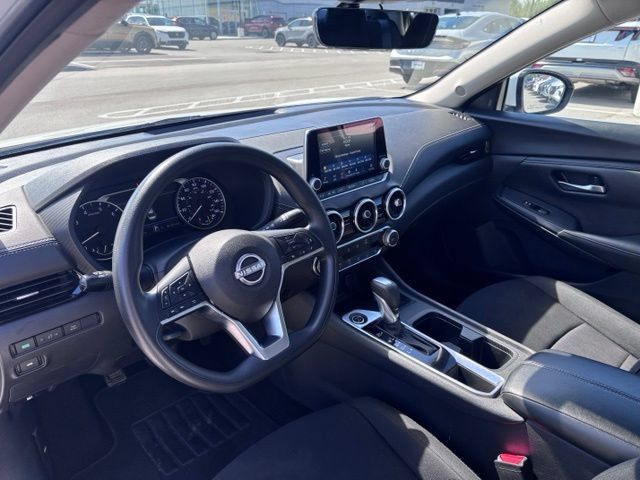 Used 2024 Nissan Sentra SV w/ Trunk Package FWD image 16