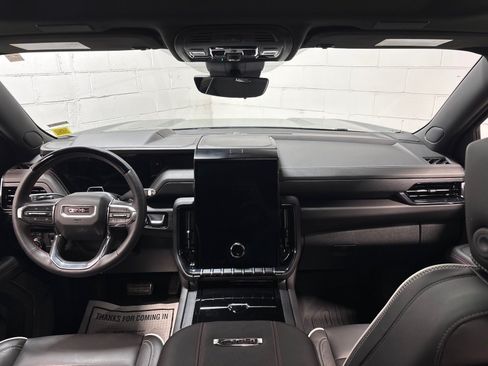 Used 2026 GMC Yukon XL AT4 Ultimate AWD/4WD image 33